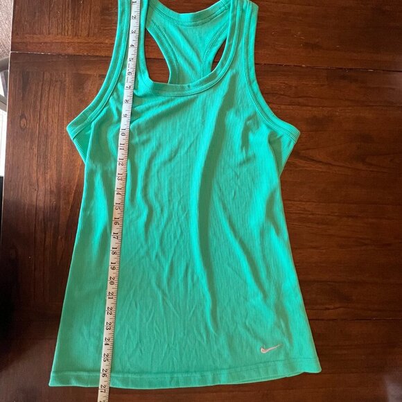 Women's Nike Green Dri-fit Training Racer Back, ribbed material, Size Medium - Picture 9 of 9
